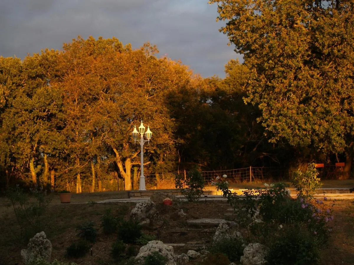 Bed and Breakfast A Labourdette à Marsolan 0*,  France